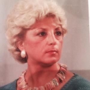 Meet your Posher, Maria